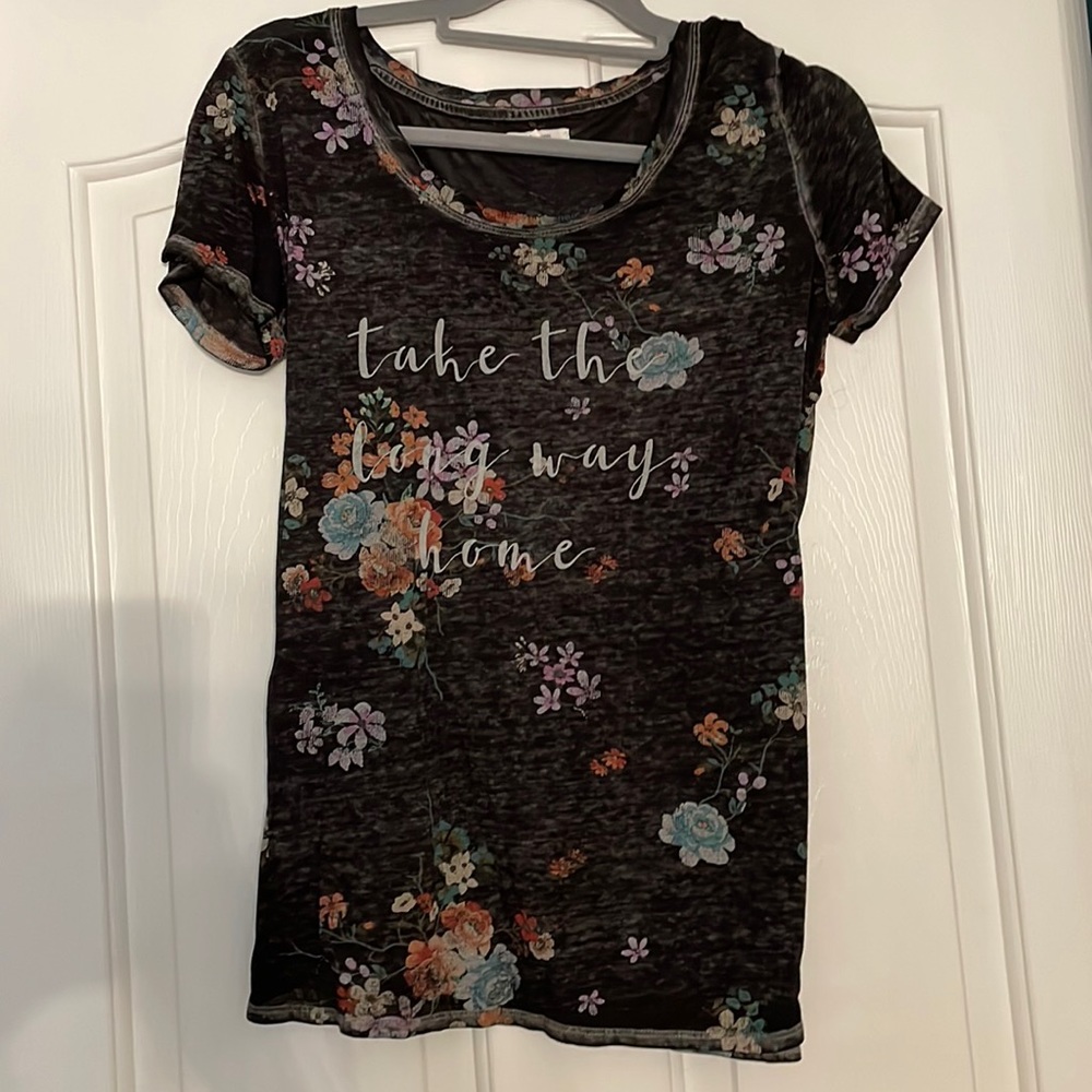 Maurices tee. Size L. Super comfy!